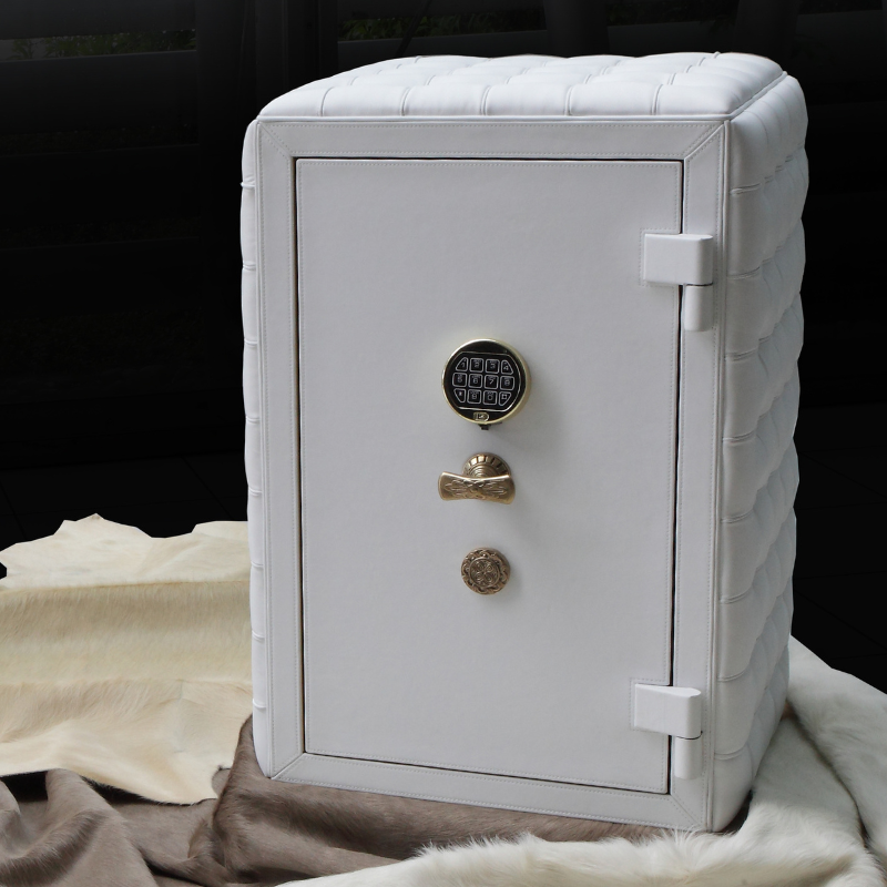 LUXURY CAPITONNÉ AND GOLD SAFE for Security and Style